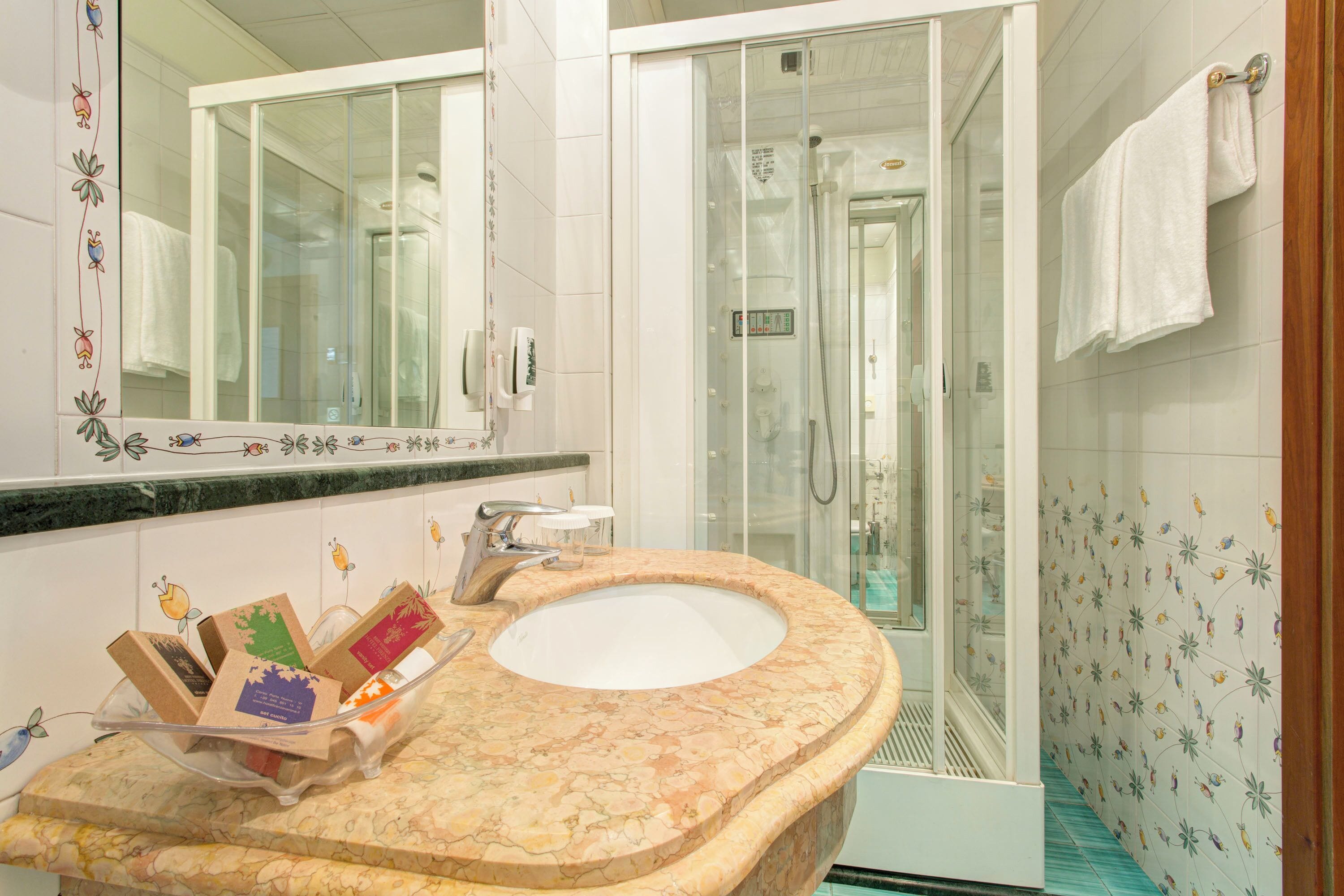 shower, free toiletries, hair dryer, bidet