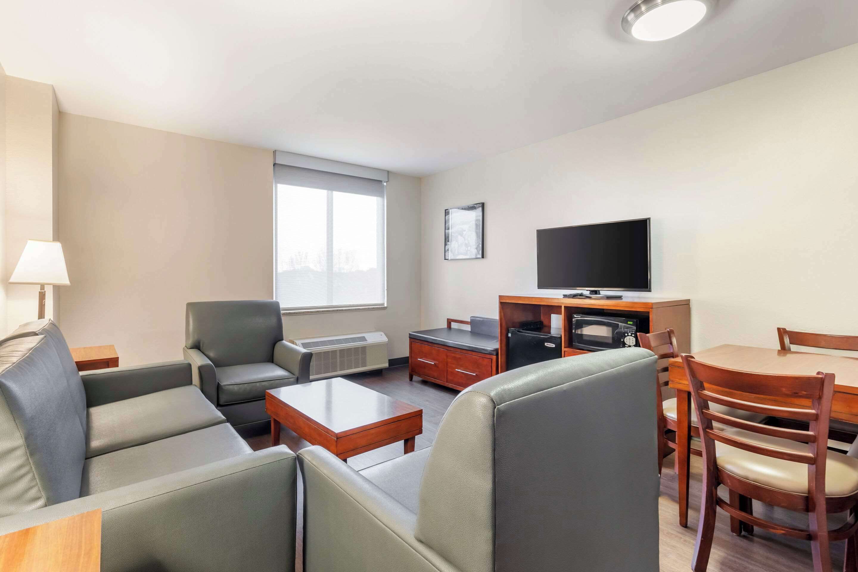 suite, 1 king bed with sofa bed, accessible, non smoking | premium bedding, pillow-top beds, in-room safe, desk