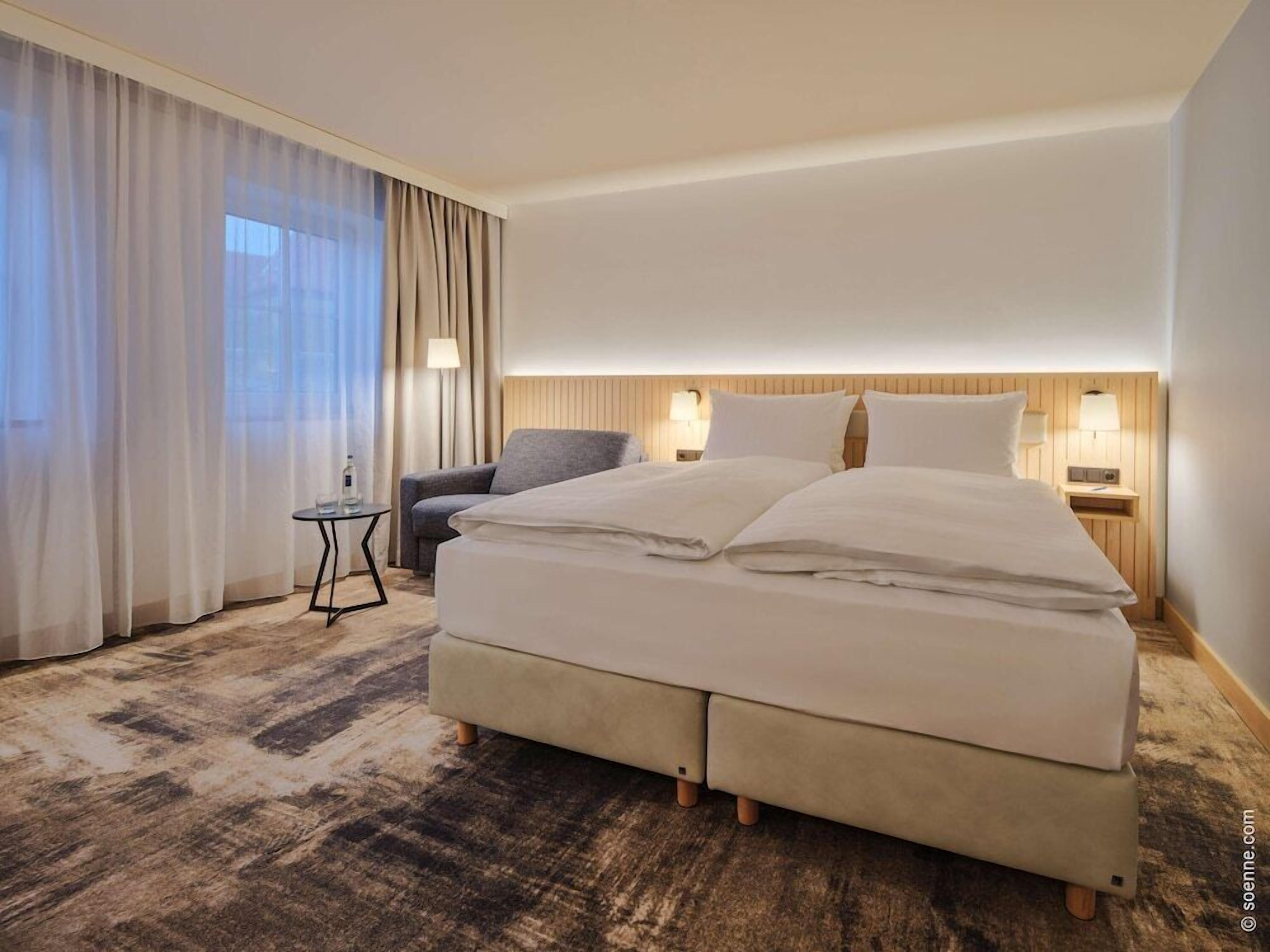 In-room safe, desk, laptop workspace, blackout drapes