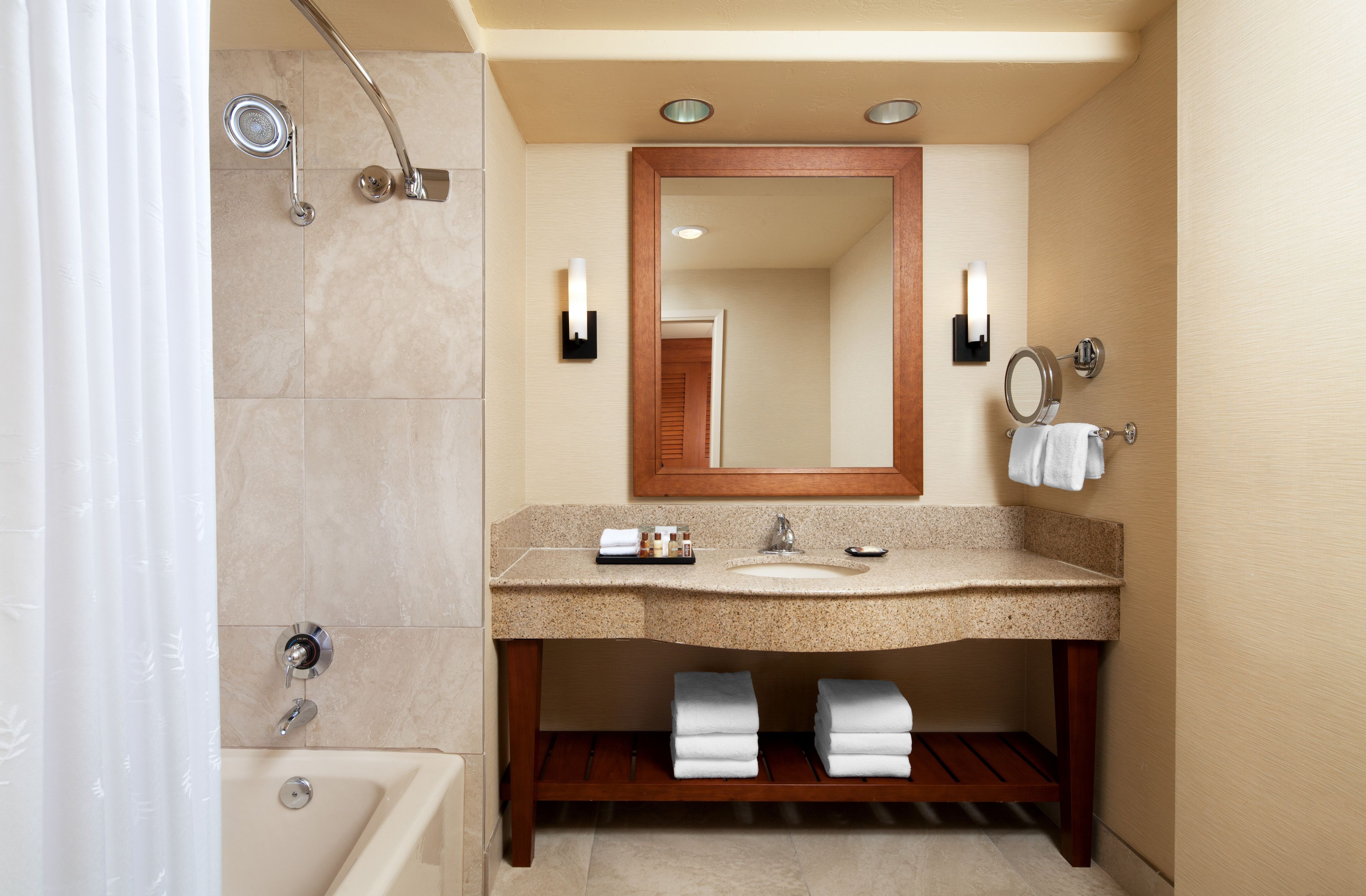 combined shower/bathtub, free toiletries, hair dryer, towels