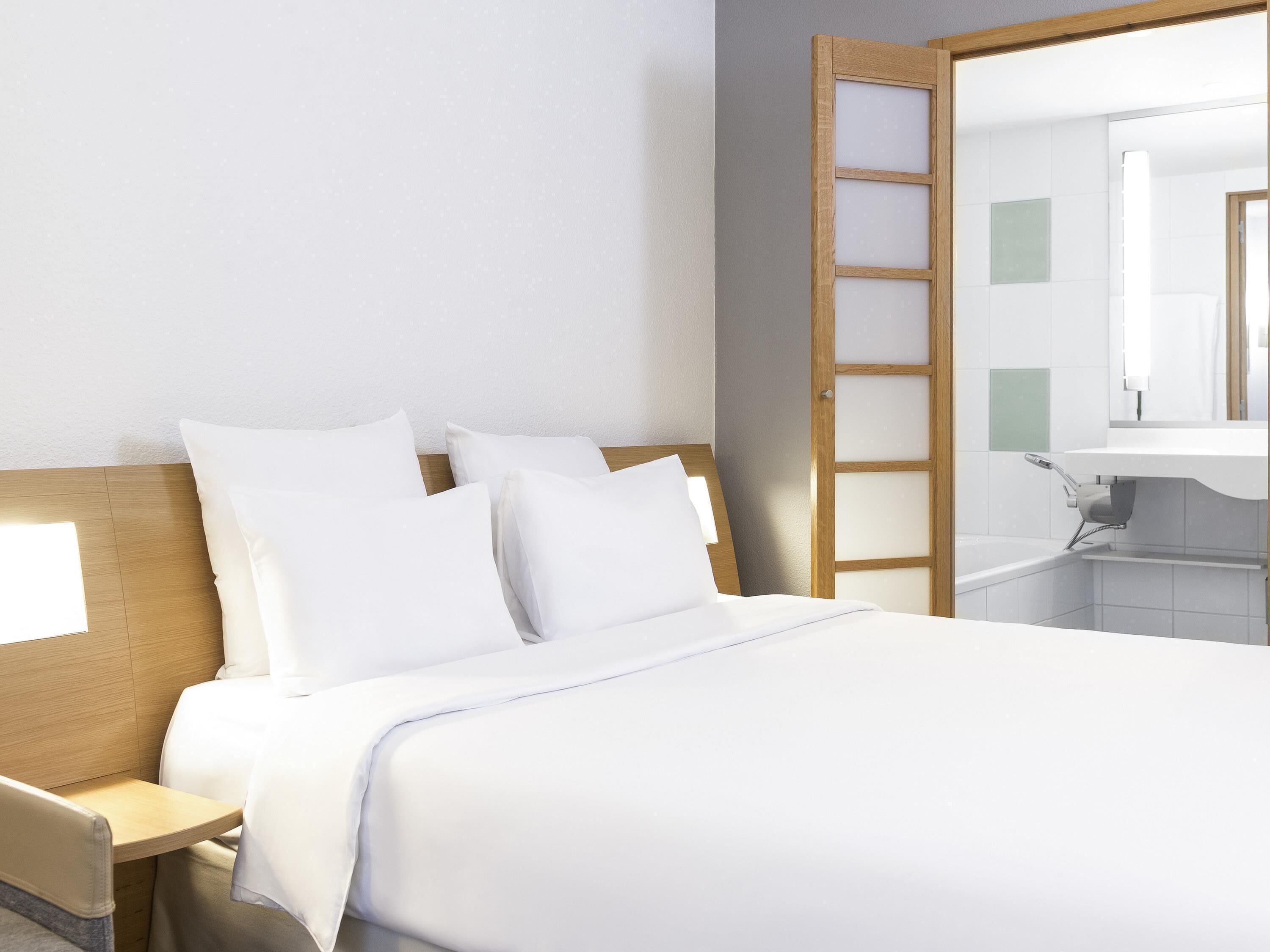 Superior Room, 1 Double Bed with Sofa bed | Minibar, in-room safe, desk, laptop workspace