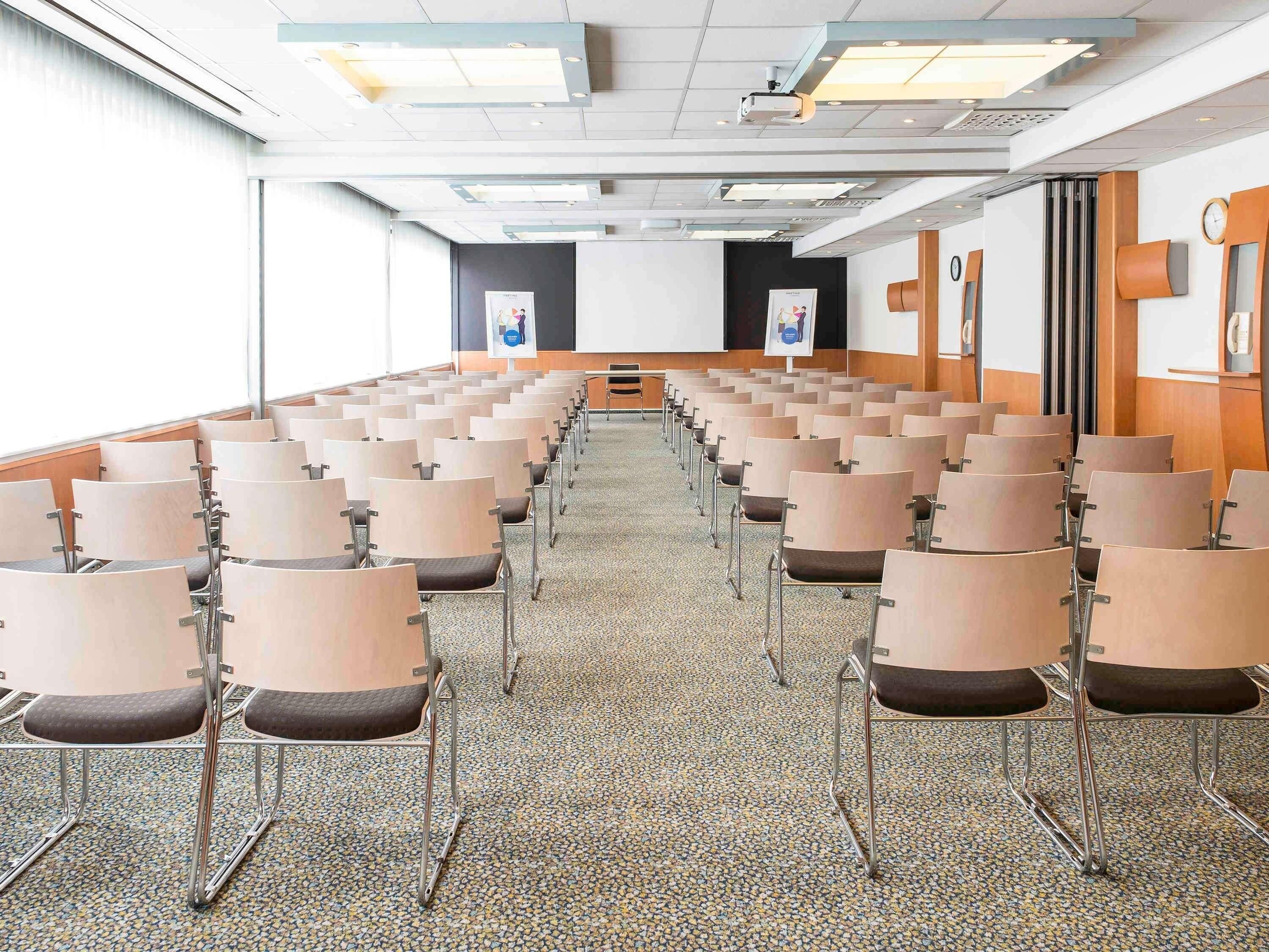 สถานที่จัดงานประชุม