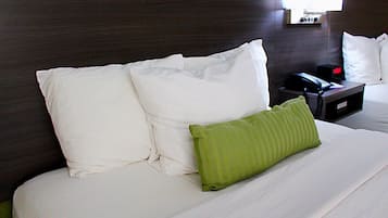 Chambre, 2 lits doubles, non-fumeur | Coffre-fort, fer et planche à repasser, lit de bébé (gratuit)