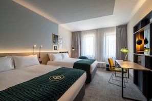1 chambre, minibar, coffre-fort, bureau