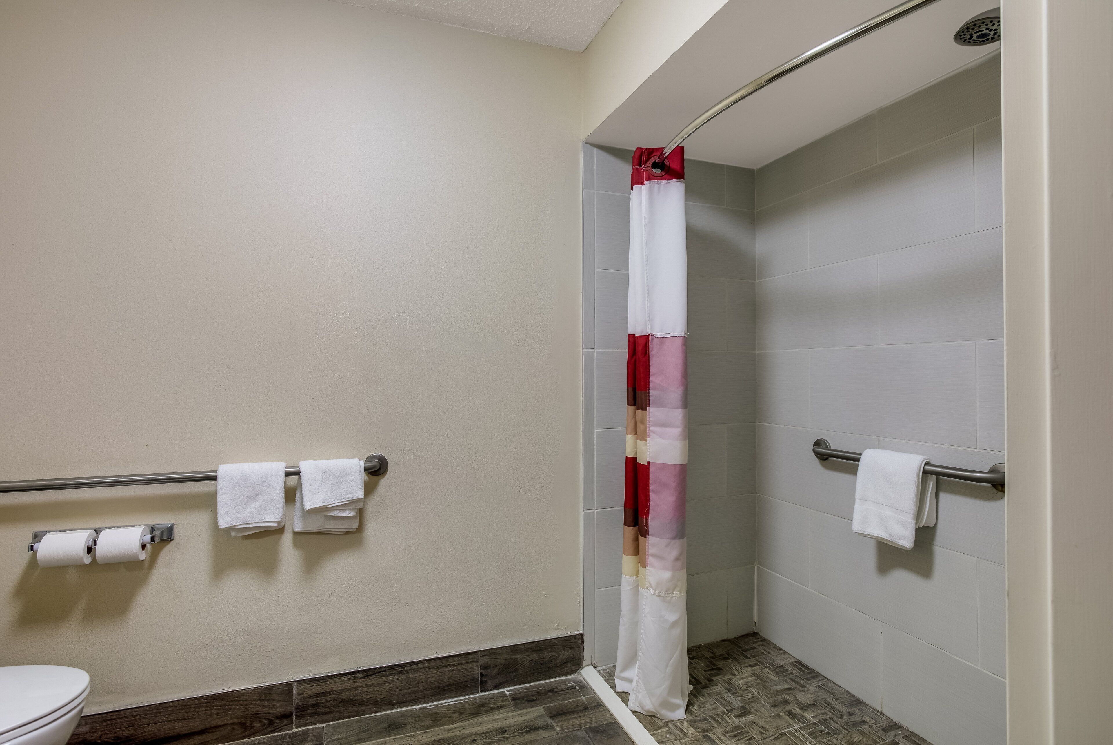 Photo - Red Roof Inn Nashville - Music City