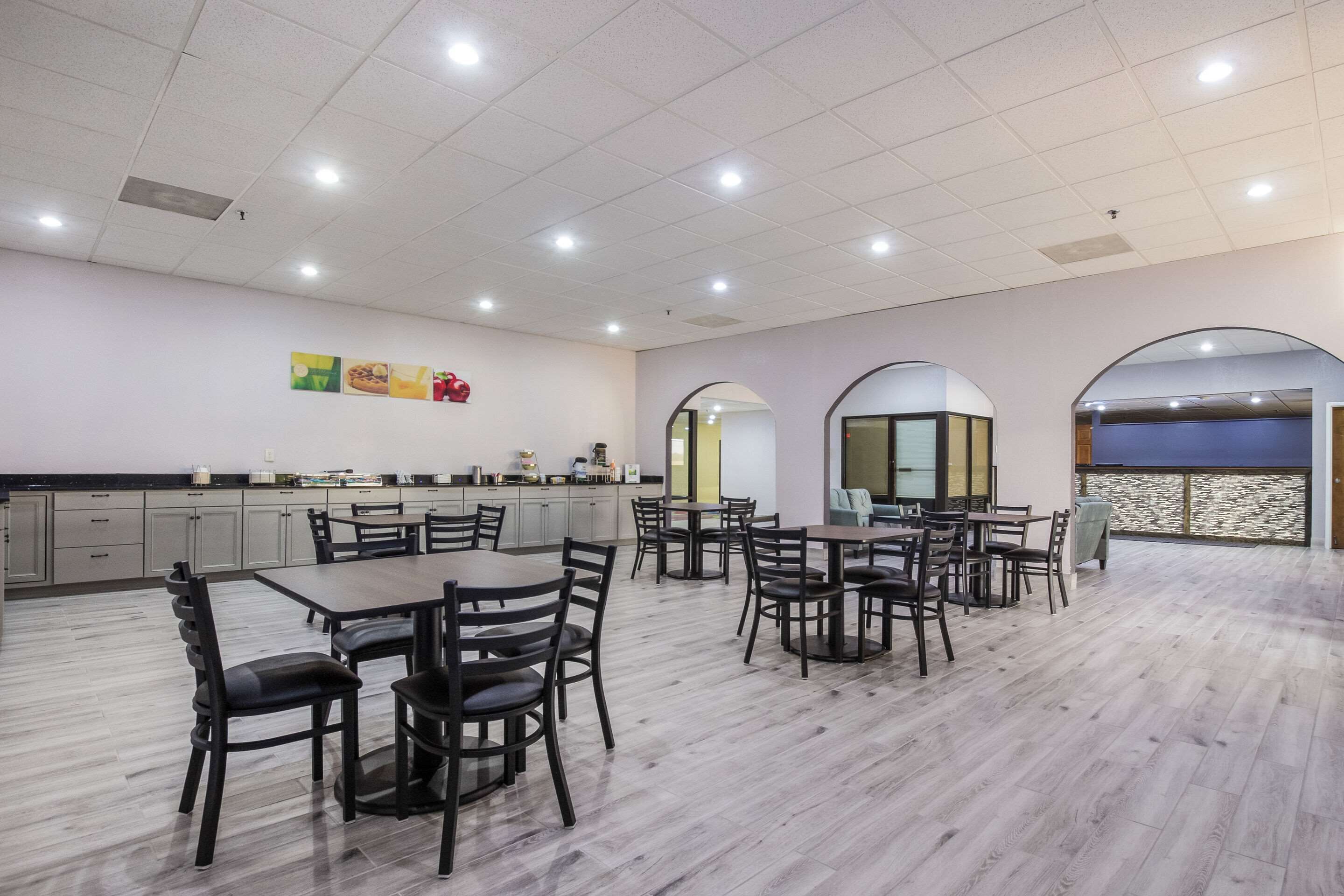 Bao gồm bữa sáng kiểu Âu hàng ngày 