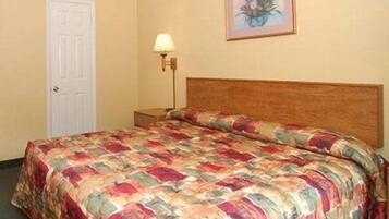 Iron/ironing board, free WiFi