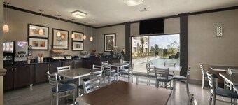 Red Lion Inn & Suites Houston IAH Airport