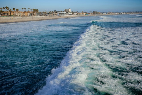 PB Surf Beachside Inn