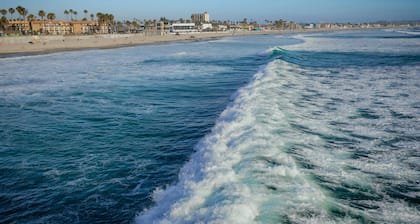 PB Surf Beachside Inn