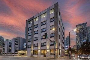 Exterior - Best Western River North Hotel (Chicago)