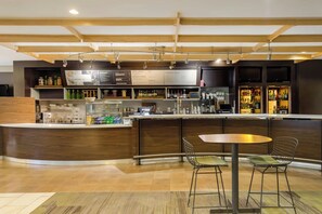 Bar (in der Unterkunft)