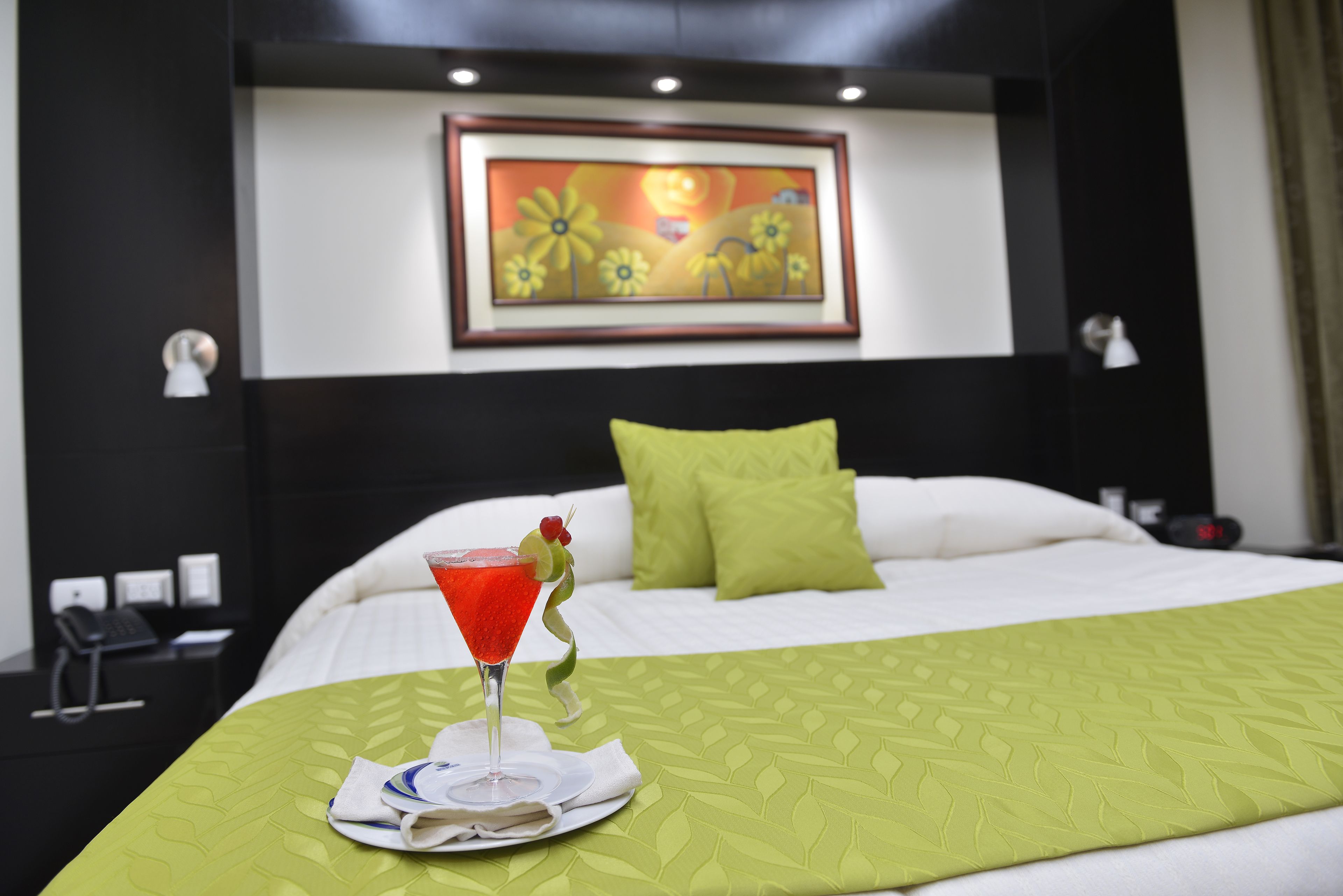 tempur-pedic beds, in-room safe, soundproofing, free wifi