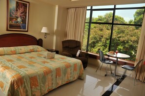 Executive Single Room  | Matelas Tempur-Pedic, coffres-forts dans les chambres