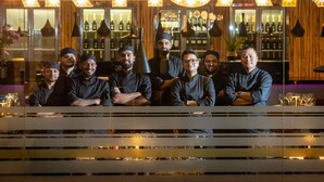 2 restaurantes: opção de café da manhã, almoço e jantar