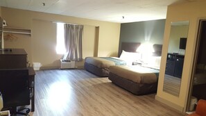 Free WiFi, bed sheets - Framingham Inn (Framingham)