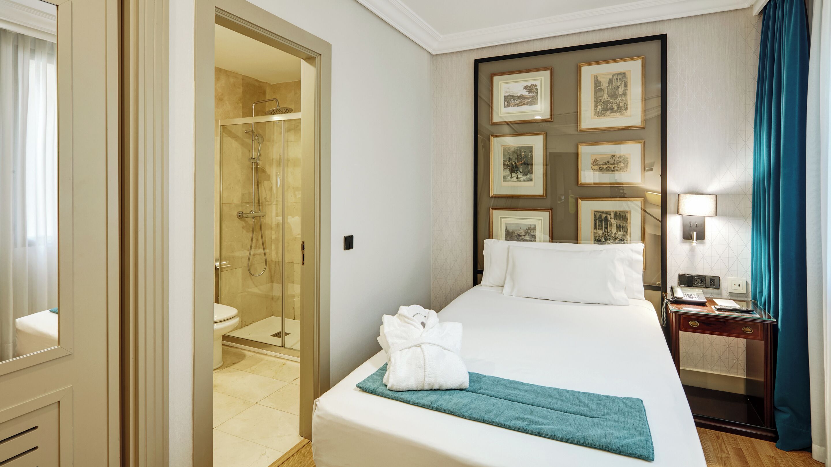 basic room | premium bedding, down duvets, memory-foam beds, minibar