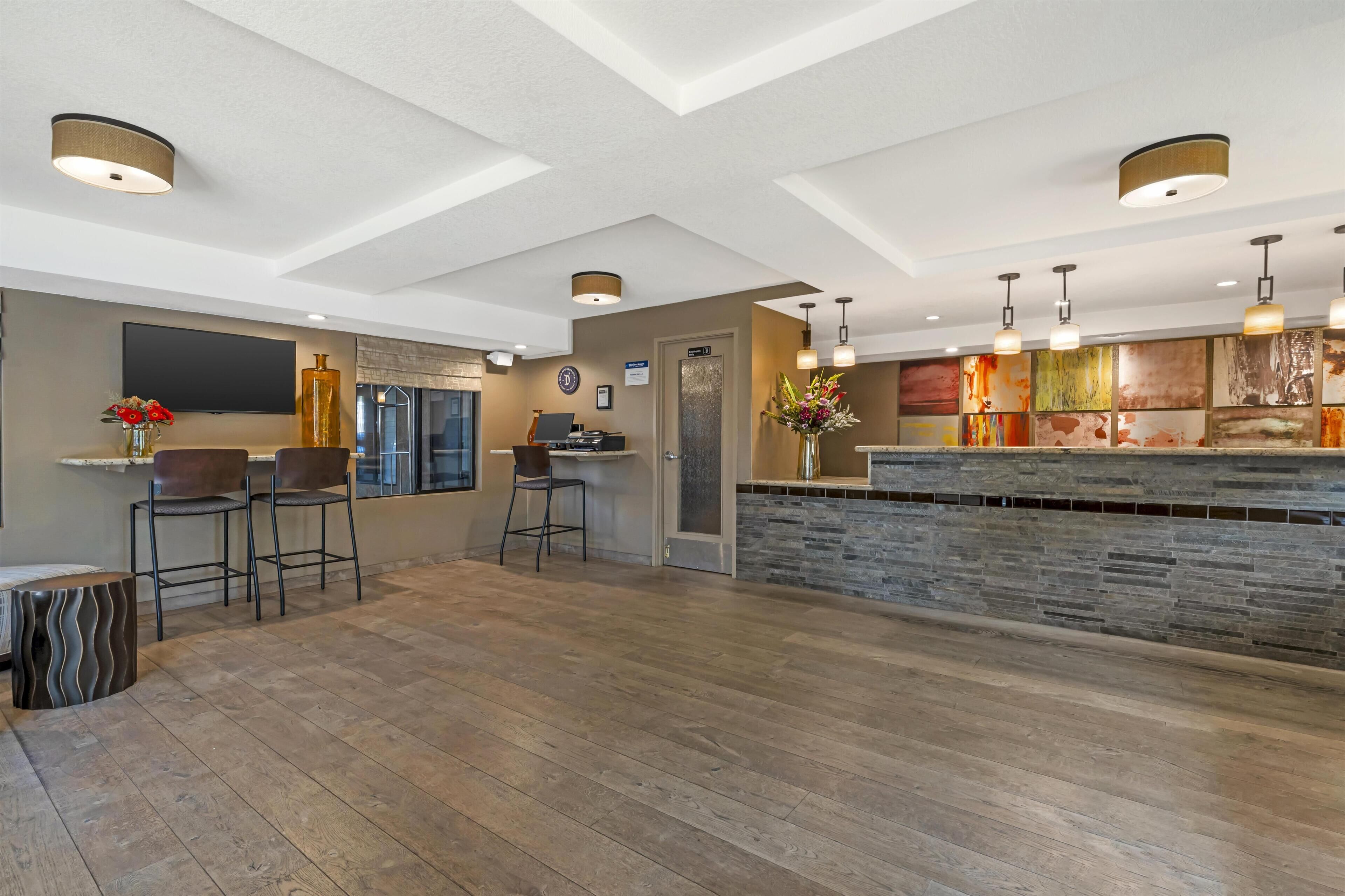 Photo - Best Western Plus Anaheim Inn