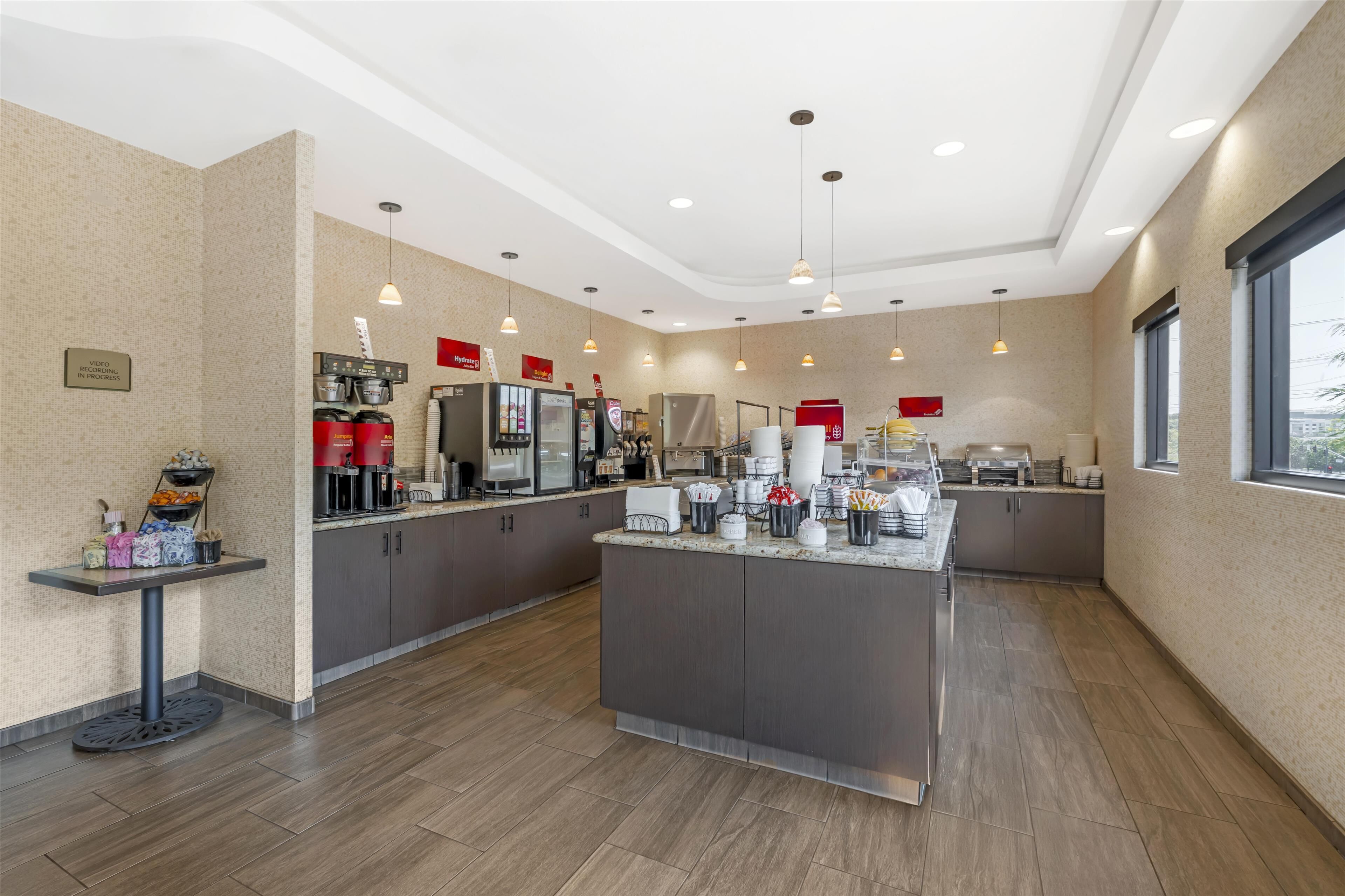 Photo - Best Western Plus Anaheim Inn