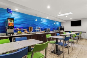 Free daily self-service breakfast - Best Western Starke (Starke)