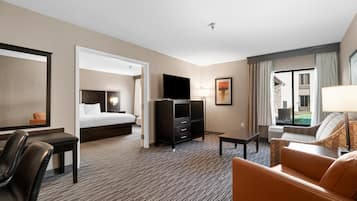 Suite, 1 King Bed, Non Smoking, Kitchenette | Premium bedding, desk, laptop workspace, blackout curtains