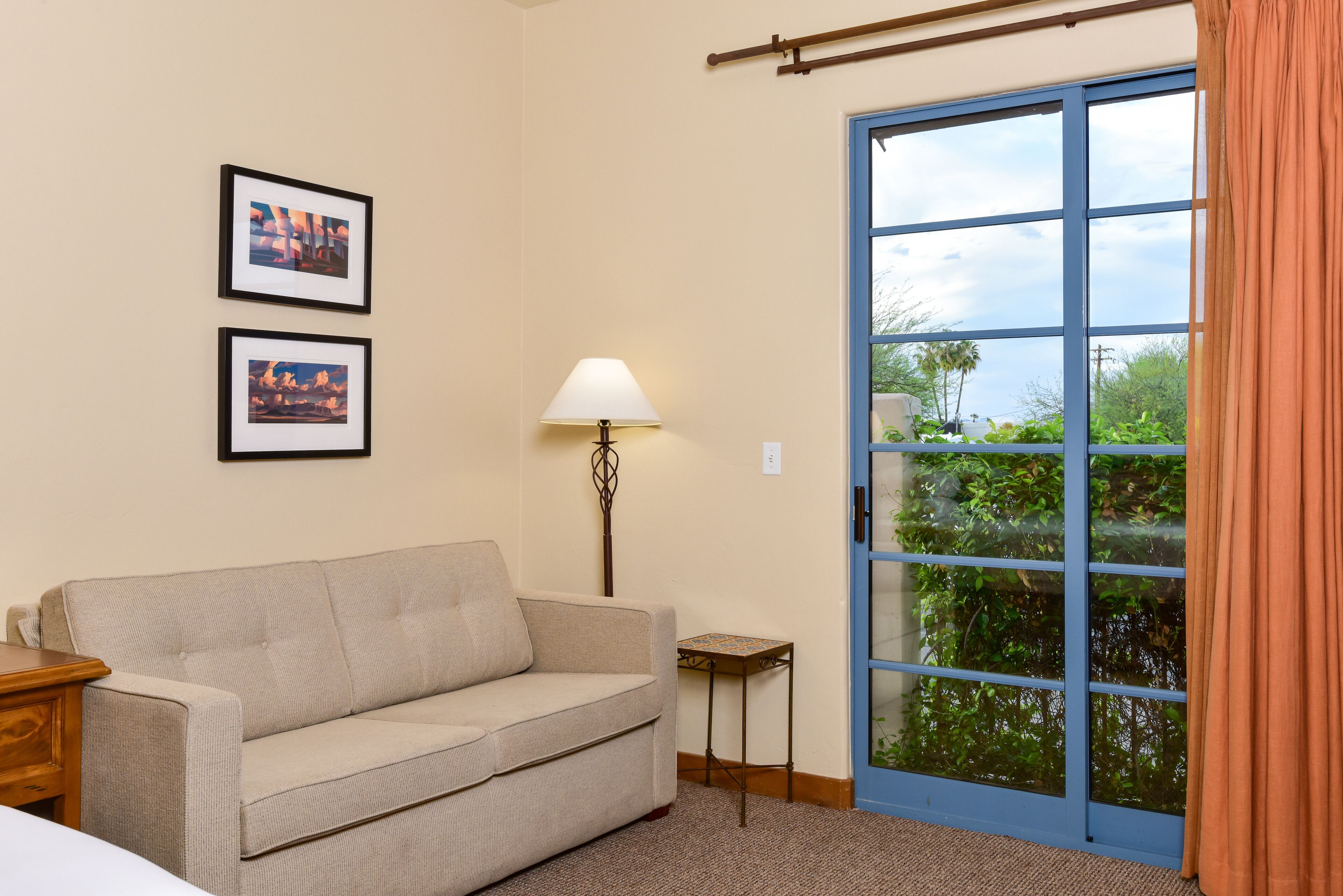 premium bedding, memory-foam beds, in-room safe, desk