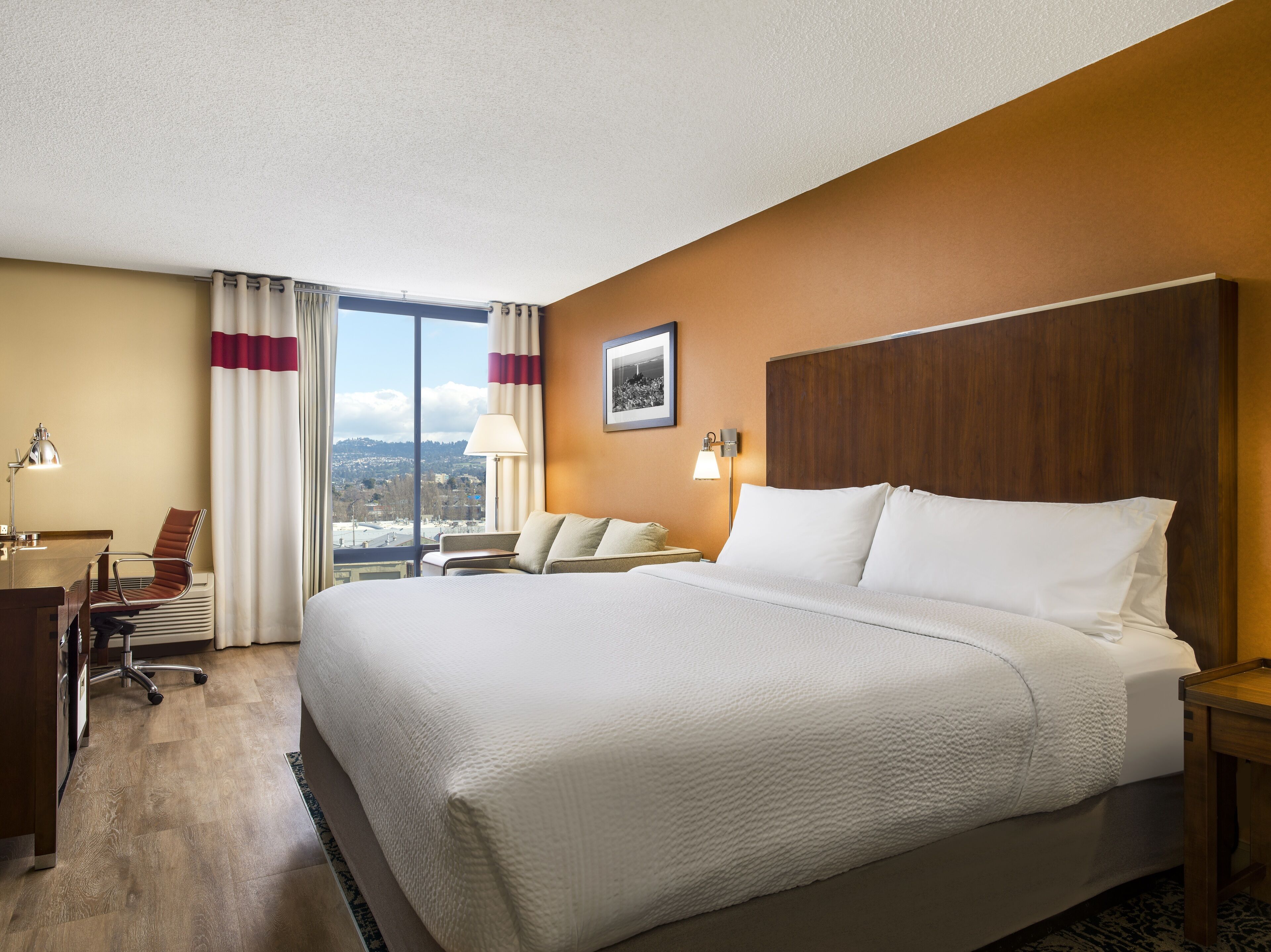 Photo - Four Points by Sheraton - San Francisco Bay Bridge