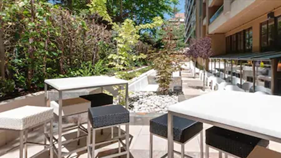 Senator Barajas Hotel