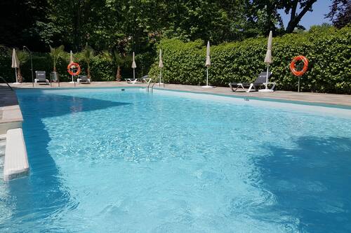 Piscina stagionale all'aperto