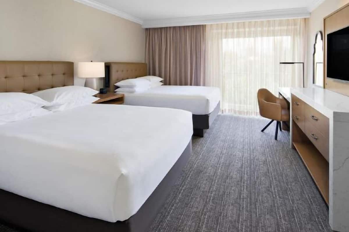 Egyptian cotton sheets, premium bedding, down comforters, desk