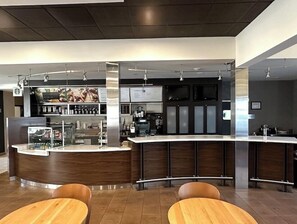 Bar (en la propiedad)