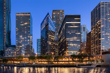 Front of property - evening/night at Swissotel - Chicago