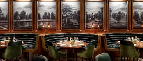3 restaurants servant le petit déjeuner, spécialités Cuisine régionale