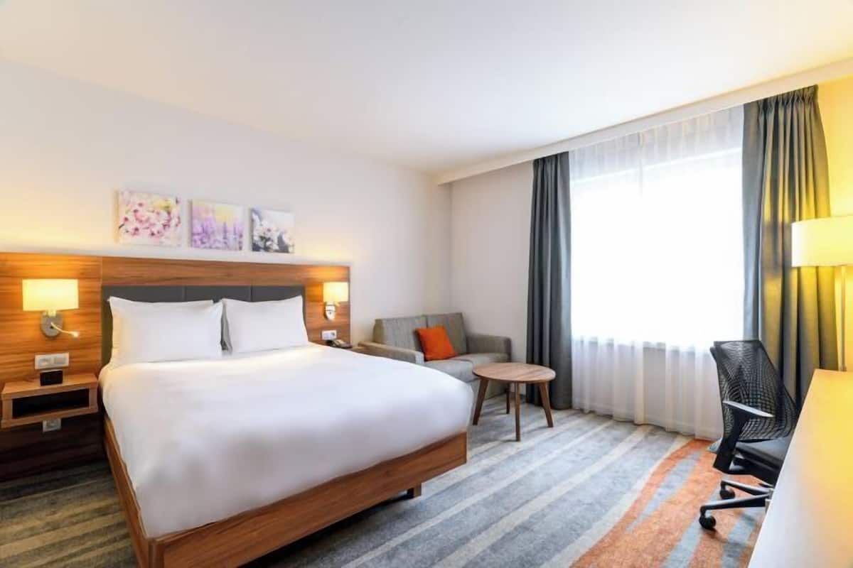 1 chambre, literie de qualité supérieure, couette en duvet d'oie