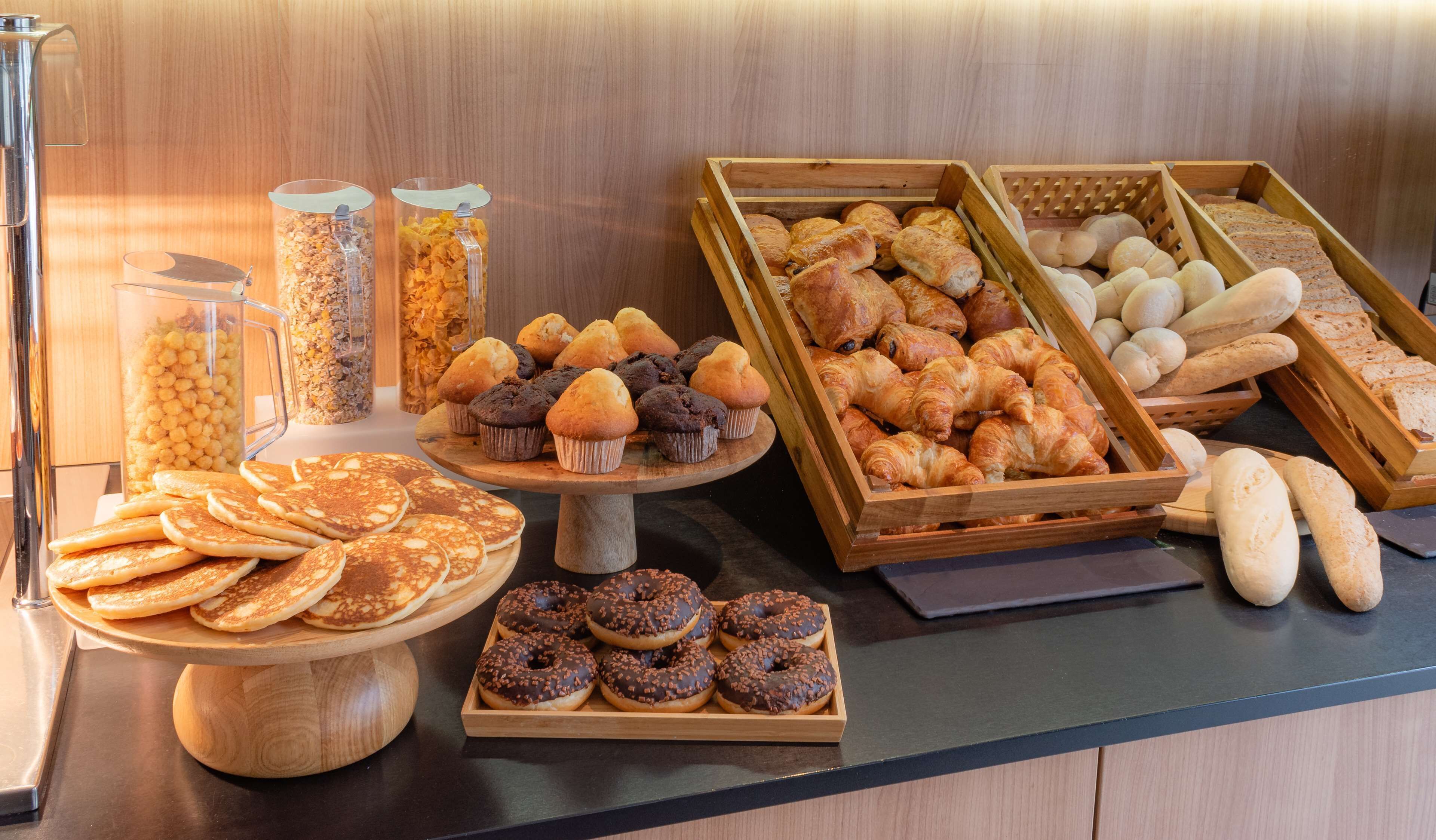 Foto - Hilton Garden Inn Brussels City Centre