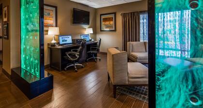 Best Western Plus Wichita West Airport Inn