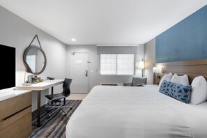 Standard Room, 1 King Bed, Accessible, Bathtub