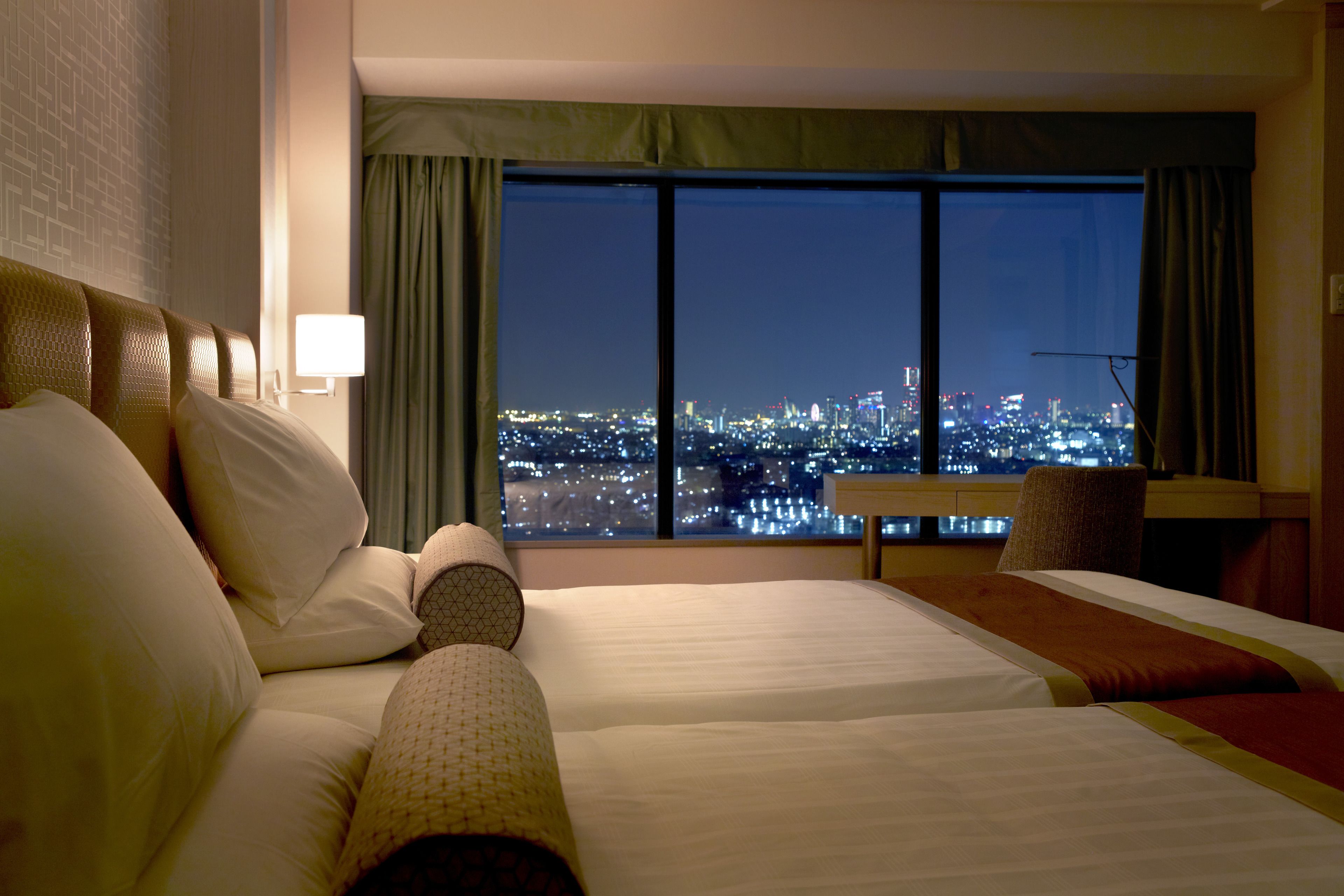 Premium bedding, in-room safe, desk, blackout curtains