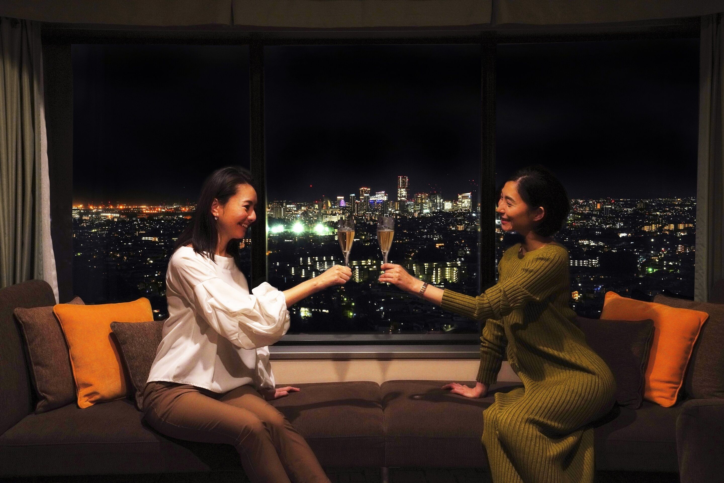 premium bedding, in-room safe, desk, blackout curtains