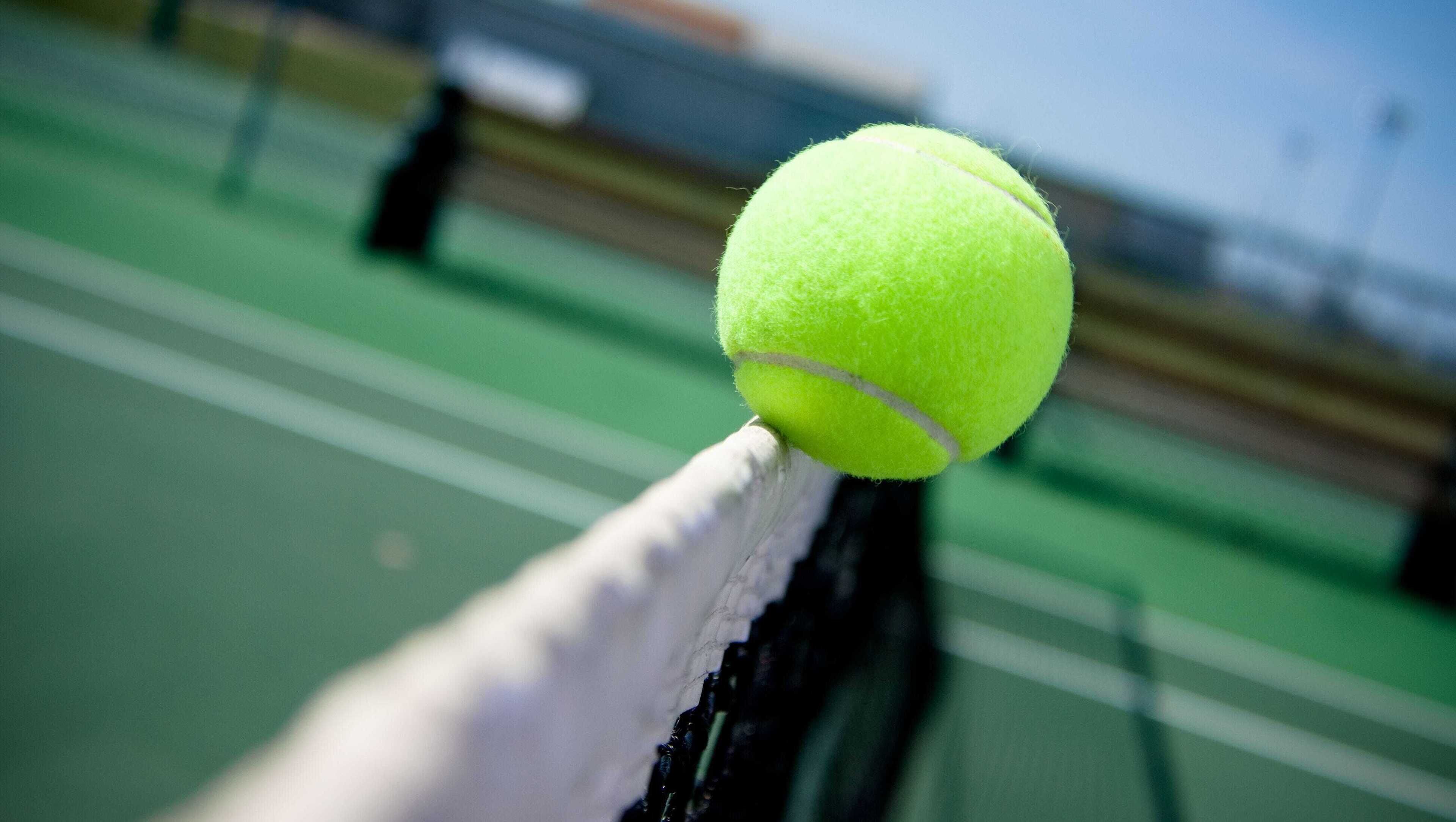 Tennisbane