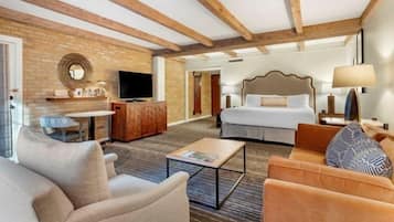 1 bedroom, premium bedding, down comforters, pillowtop beds