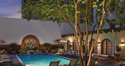 Omni La Mansion del Rio
