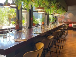 Café da manhã, almoço e jantar; culinária francesa 