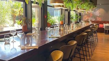 Frühstück, Mittagessen, Abendessen, französische Küche