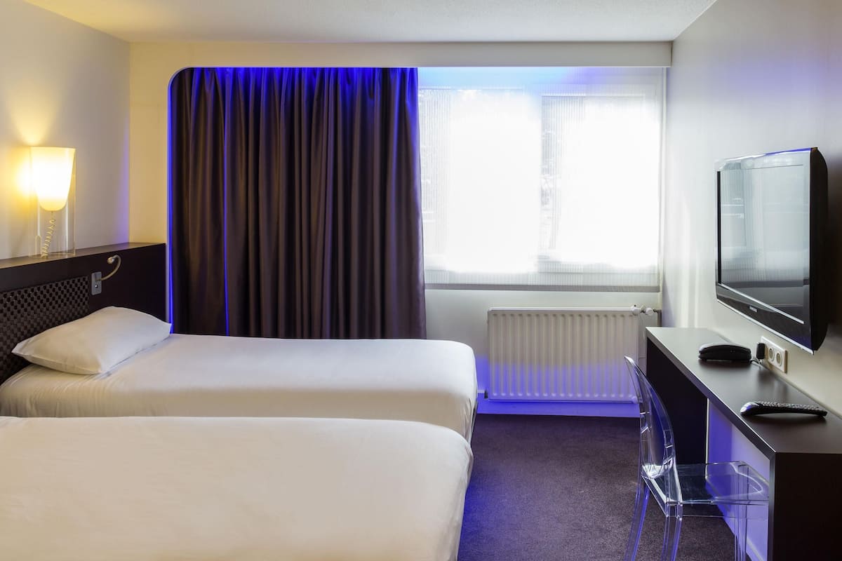 Standard Room, 2 Single Beds