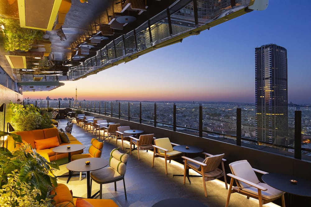 Pullman Paris Montparnasse Hotel
