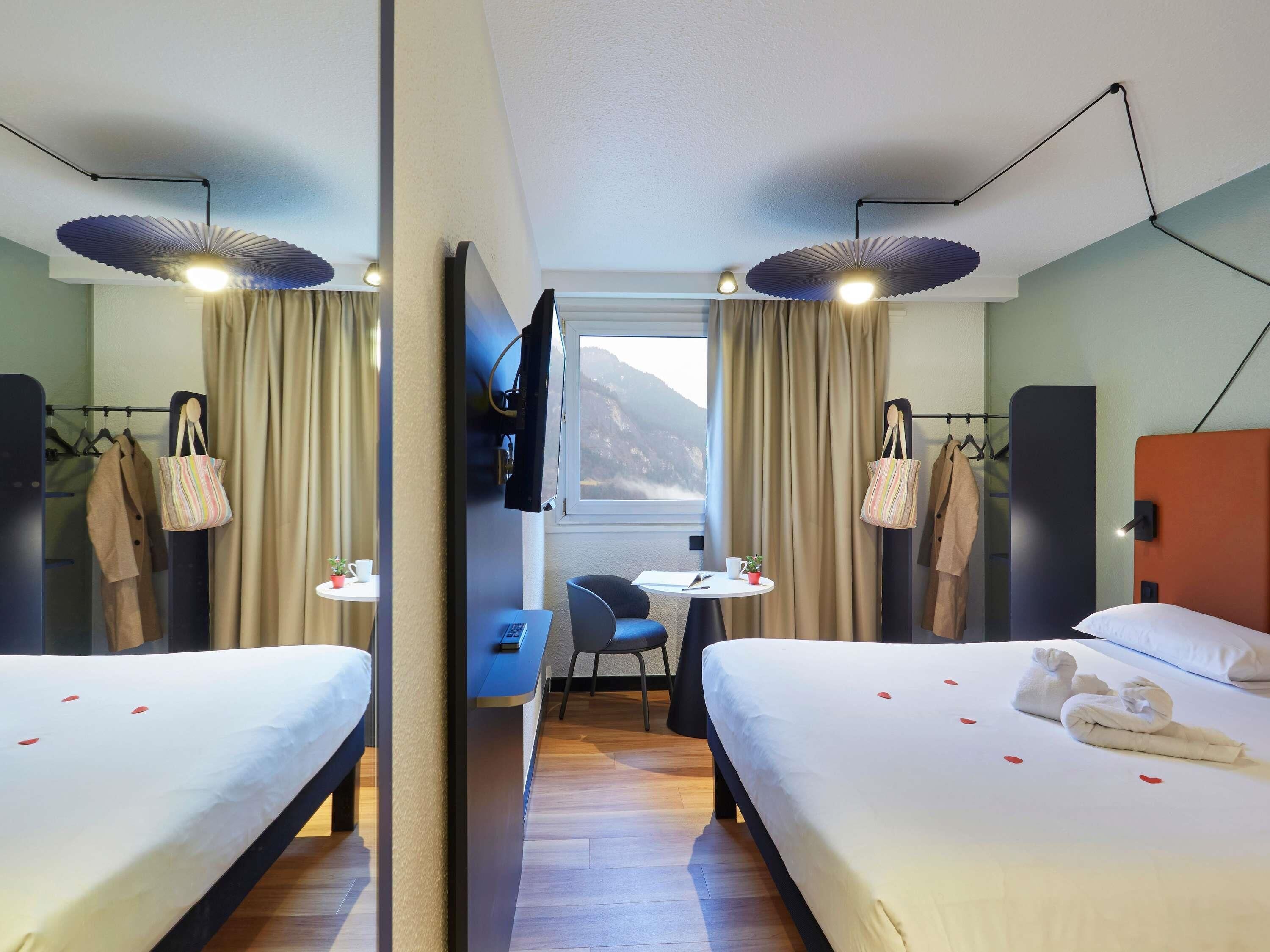 Dobbeltrom – standard, 1 dobbeltseng | Lydisolert, strykejern/-brett, wi-fi (inkludert) og sengetøy