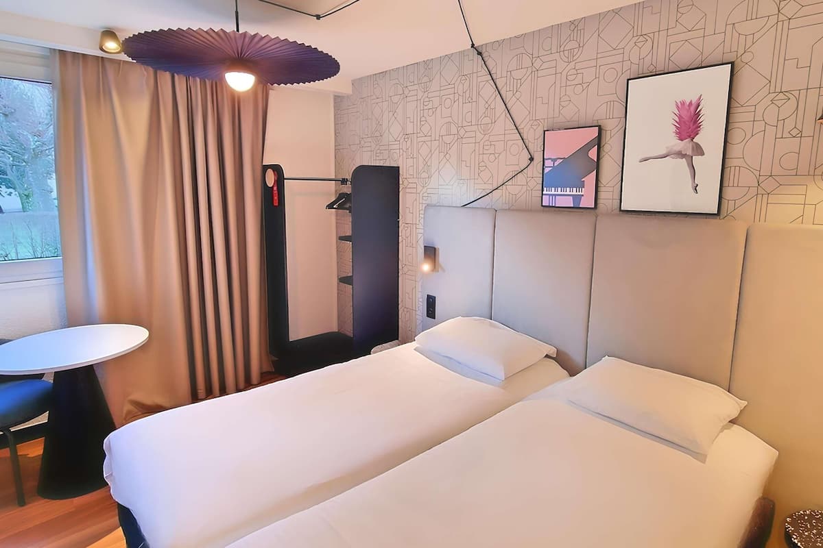 Standard Room, 2 Single Beds