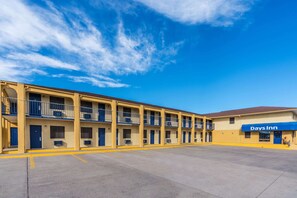 Exterior - Days Inn by Wyndham Tucumcari (Tucumcari)