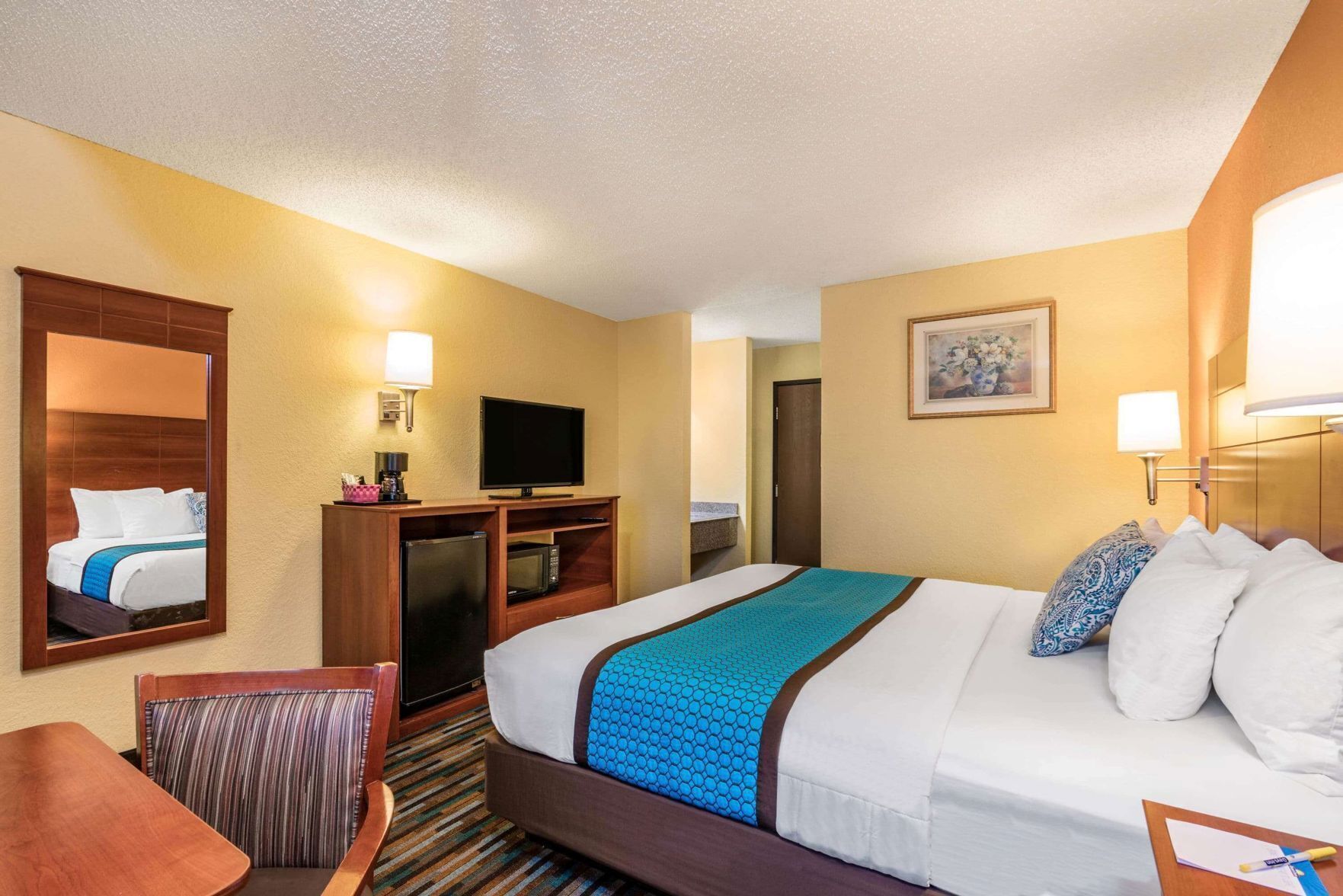 Rollaway beds, free WiFi, bed sheets